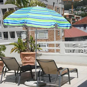 Amalfi On Regent Hotel